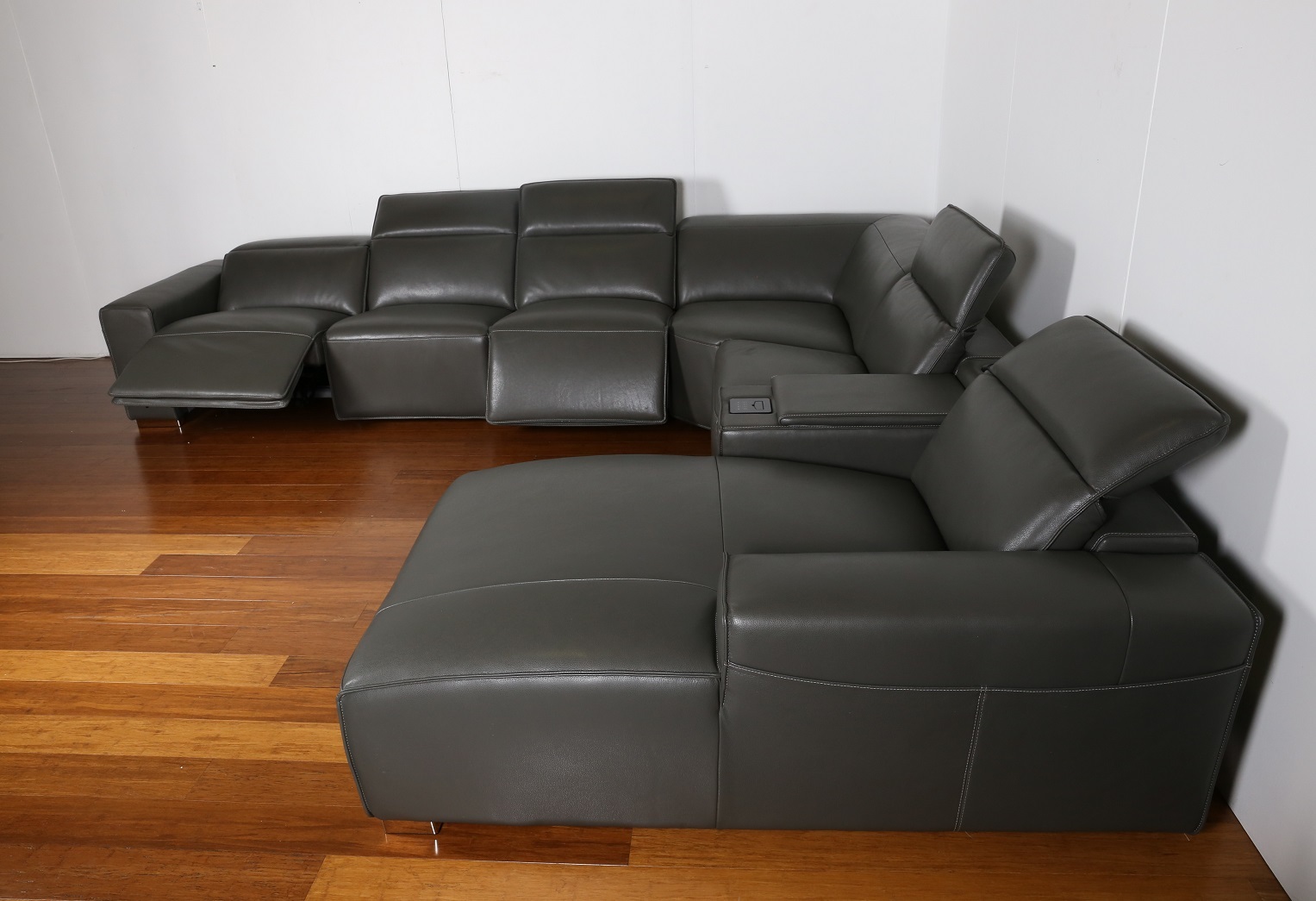EVE CONTEMPORARY ELECTRIC RECLINER LOUNGE