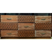 FLAG CONSOLE - CHEST