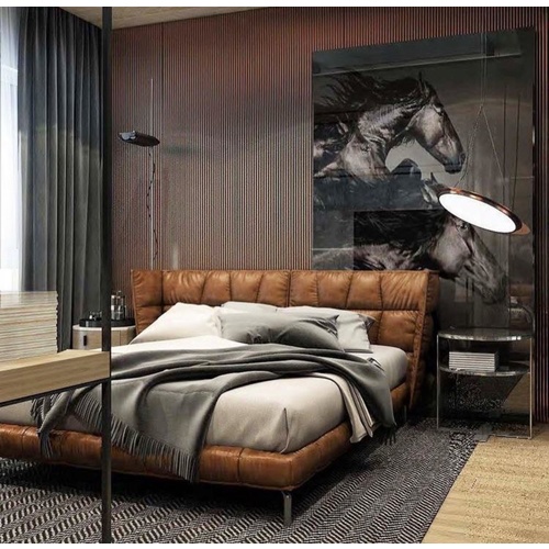 ZANZIBAR CLASSIC KING BED - CARAMEL LEATHER