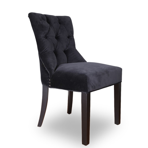 ARROW CHAIR - BLACK WITH BLACK LEGS