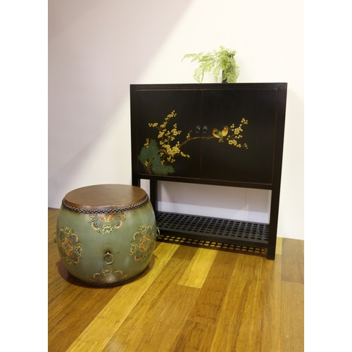 SHOAL CABINET