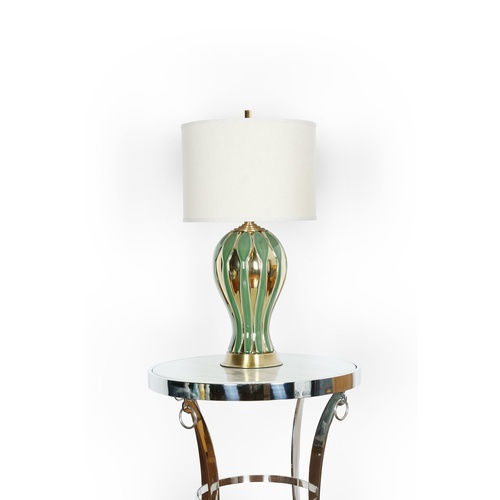 AGAPANTHA TABLE LAMP
