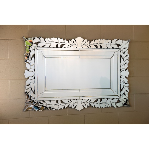 LEAF MIRROR