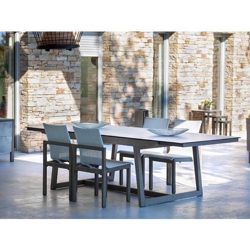 SALUTE OUTDOOR EXTENSION TABLE