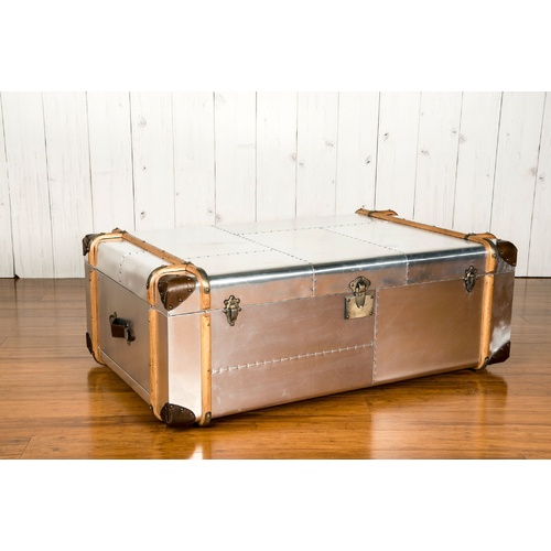 ELEMENT VINTAGE - TRUNK / COFFEE TABLE